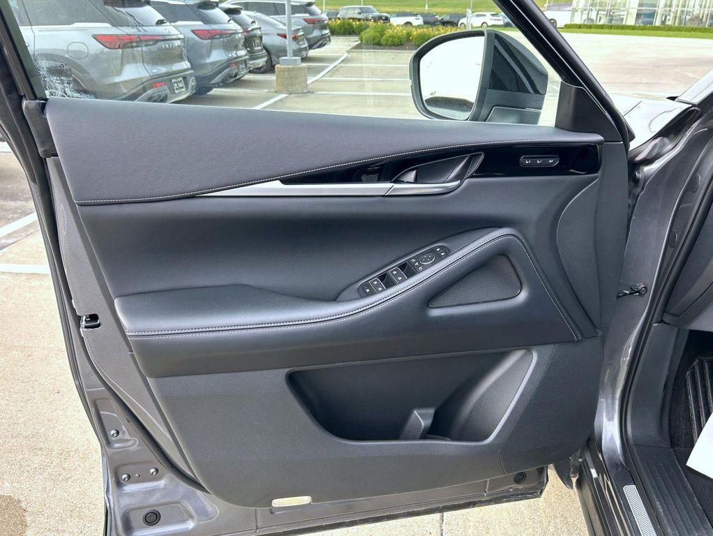used 2025 INFINITI QX60 car, priced at $41,160
