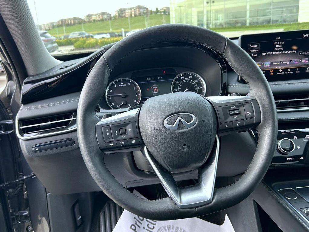 used 2025 INFINITI QX60 car, priced at $41,160