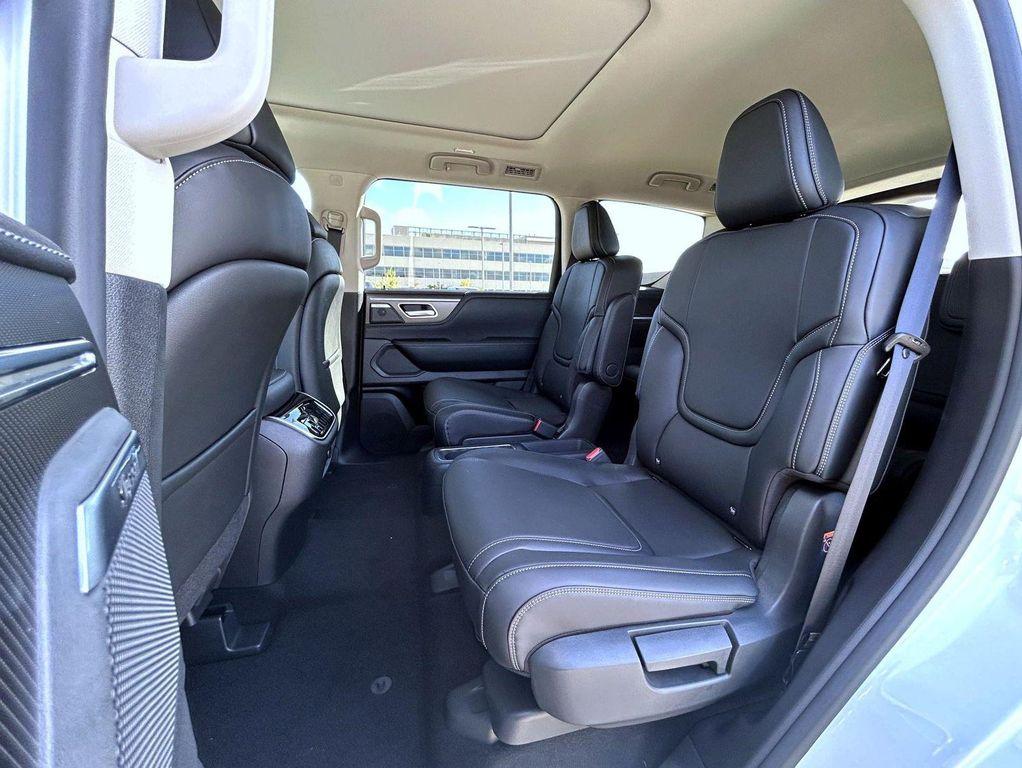 new 2026 INFINITI QX80 car, priced at $82,099