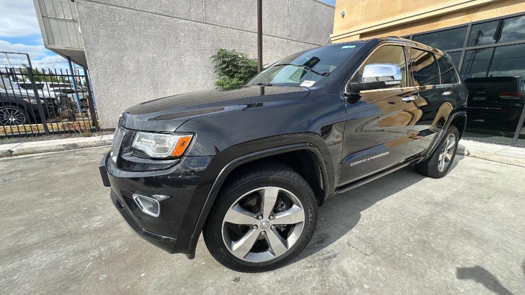 used 2015 Jeep Grand Cherokee car, priced at $12,899