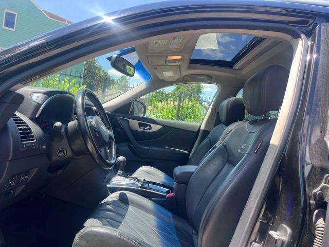 used 2011 INFINITI FX35 car, priced at $9,999