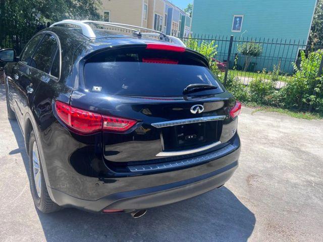 used 2011 INFINITI FX35 car, priced at $9,999