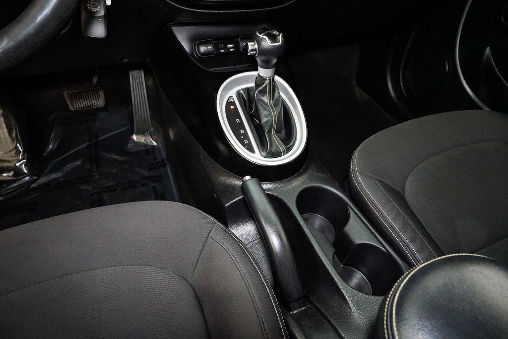 used 2015 Kia Soul car, priced at $5,495