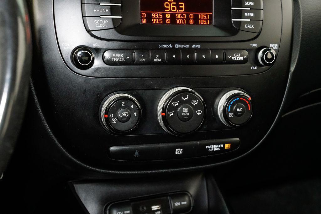 used 2015 Kia Soul car, priced at $5,495