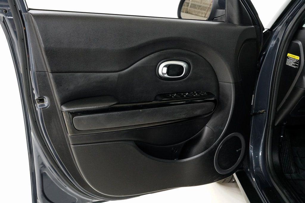used 2015 Kia Soul car, priced at $6,995