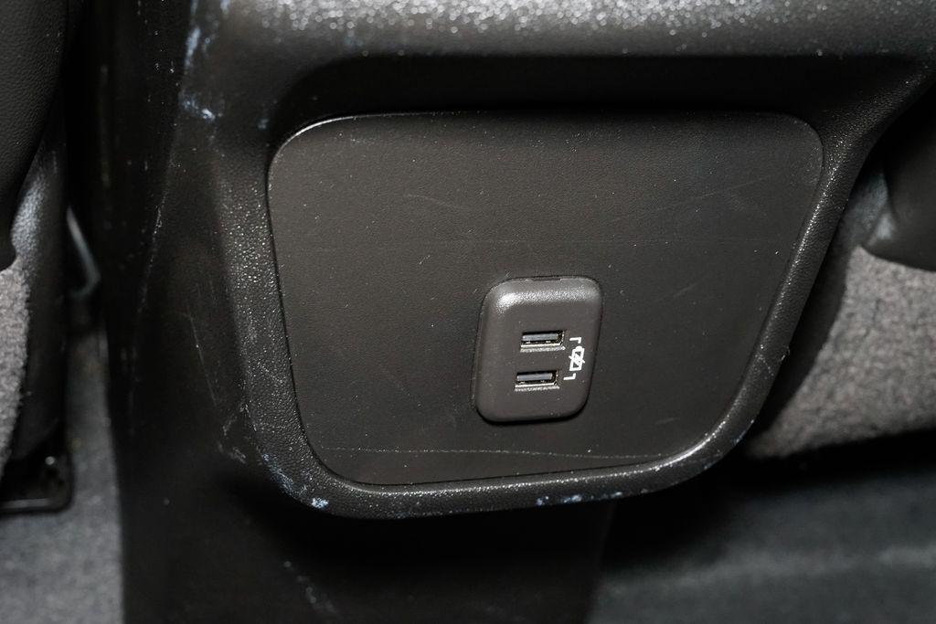 used 2022 Chevrolet Equinox car, priced at $19,250