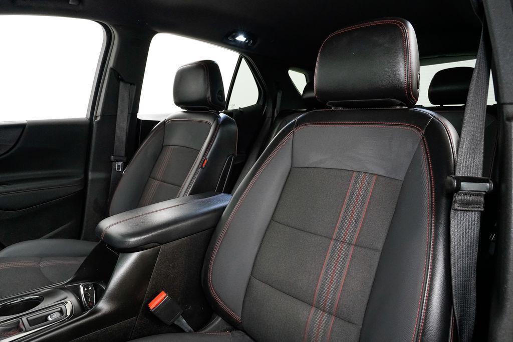 used 2022 Chevrolet Equinox car, priced at $19,250