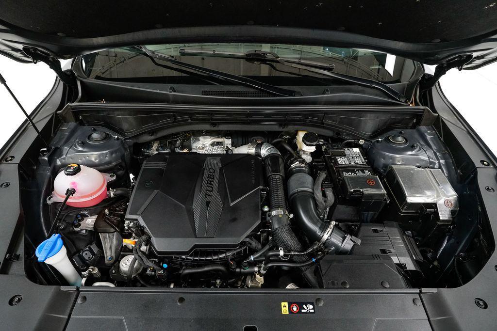 used 2024 Kia Sorento car, priced at $36,400