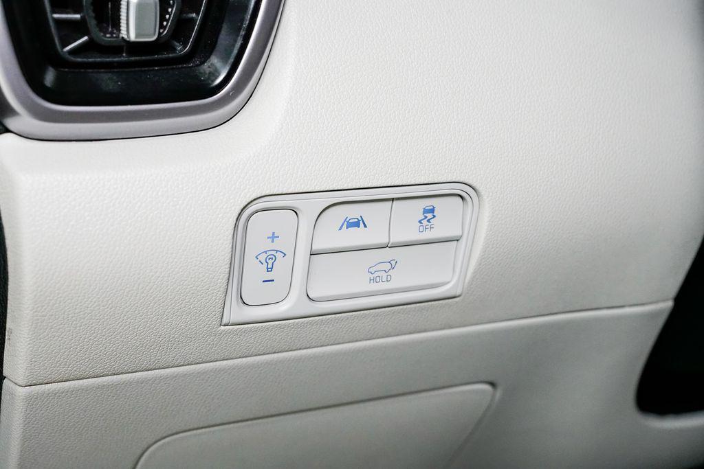 used 2023 Kia Sorento Hybrid car, priced at $24,500