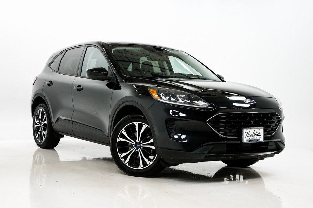 used 2022 Ford Escape car, priced at $17,995