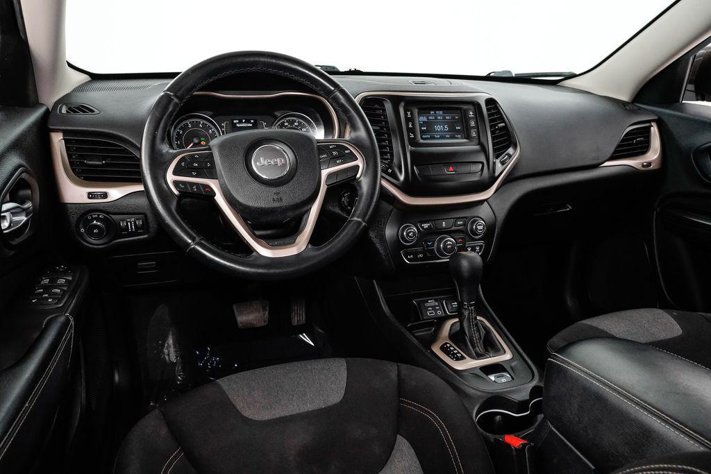 used 2014 Jeep Cherokee car, priced at $8,500