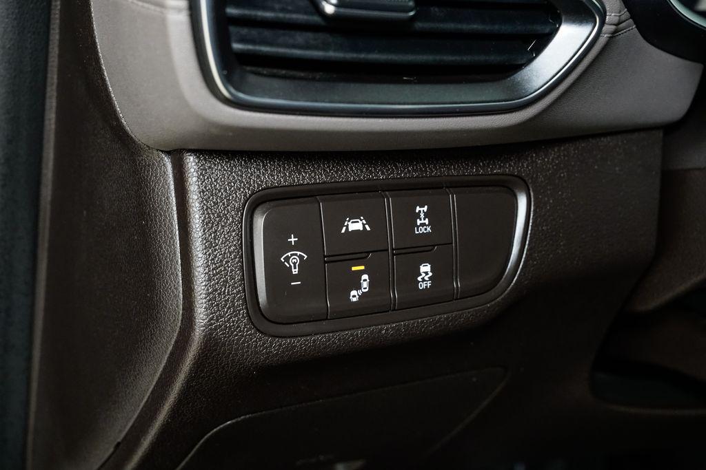 used 2019 Hyundai Santa Fe car, priced at $13,750