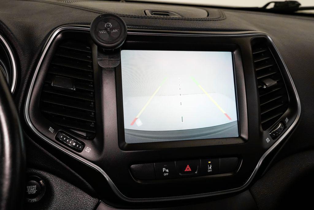 used 2021 Jeep Cherokee car, priced at $16,995