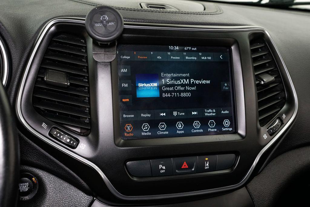 used 2021 Jeep Cherokee car, priced at $16,995