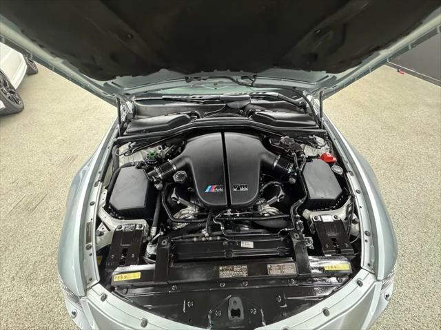 2007 Silverstone Silver Metallic BMW M6
