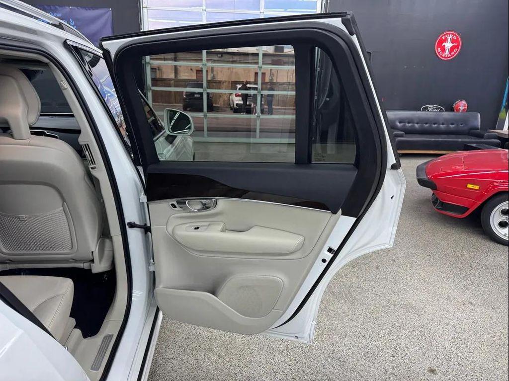 used 2018 Volvo XC90 car, priced at $19,521