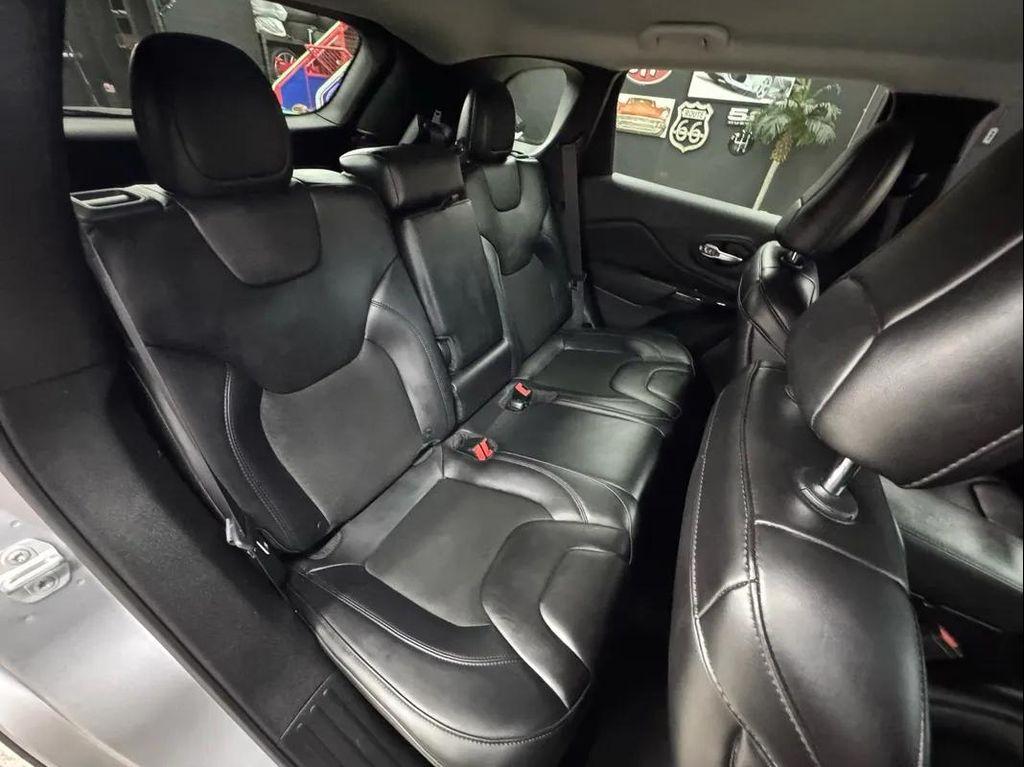 used 2019 Jeep Cherokee car, priced at $15,995