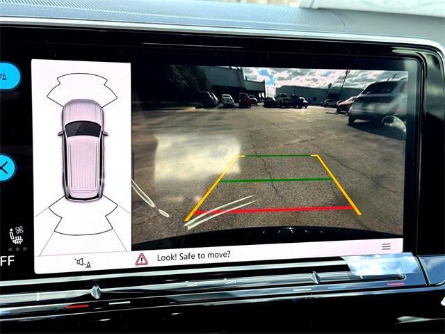 new 2026 Volkswagen Atlas car, priced at $45,726
