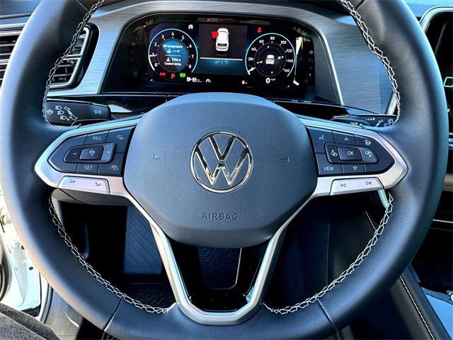 new 2026 Volkswagen Atlas Cross Sport car, priced at $43,216