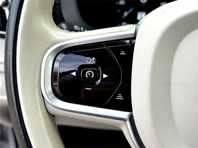 used 2021 Volvo XC60 car, priced at $24,488