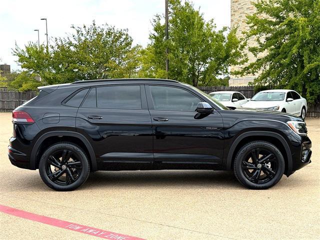 new 2026 Volkswagen Atlas Cross Sport car, priced at $48,814