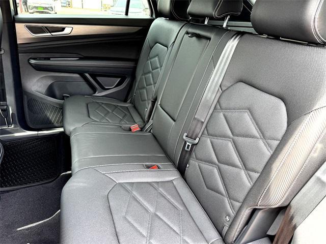 new 2026 Volkswagen Atlas Cross Sport car, priced at $36,930