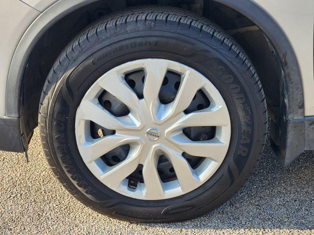 used 2020 Nissan Rogue car, priced at $15,250