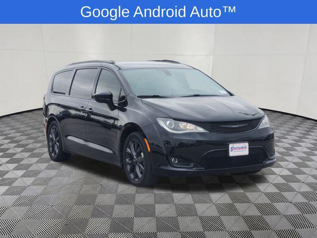 used 2020 Chrysler Pacifica car, priced at $15,739