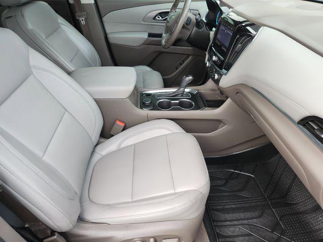 used 2020 Chevrolet Traverse car, priced at $17,664