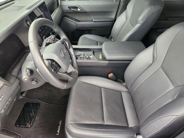 used 2025 Lexus GX 550 car, priced at $84,590
