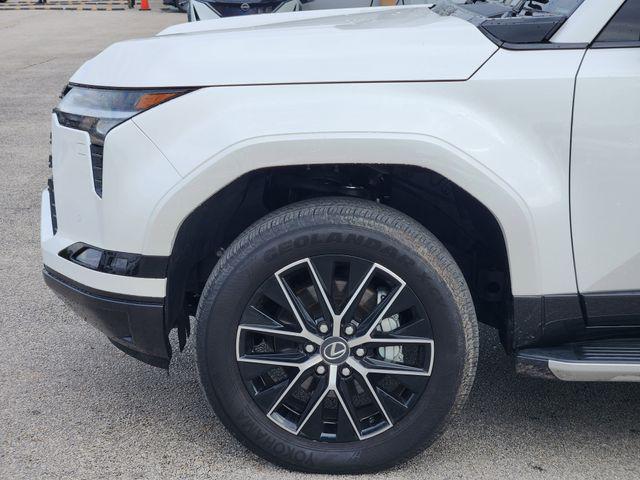 used 2025 Lexus GX 550 car, priced at $84,590