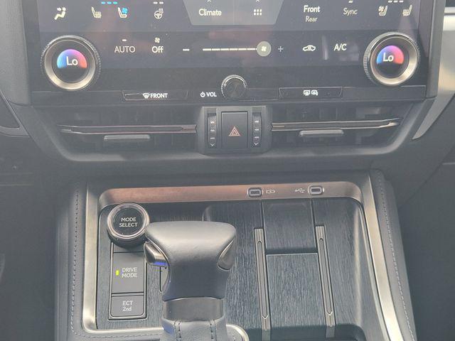 used 2025 Lexus GX 550 car, priced at $84,590