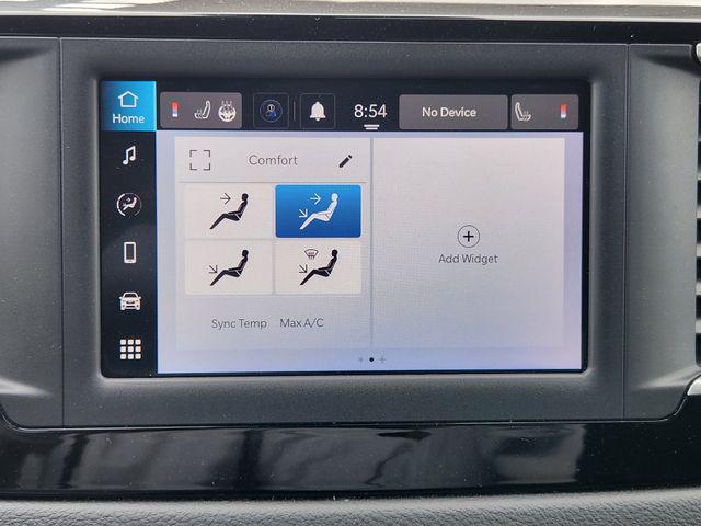 used 2024 Chrysler Pacifica car, priced at $27,478