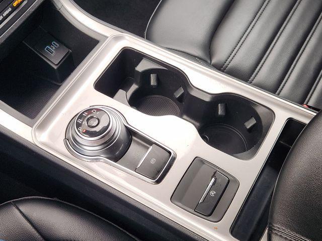 used 2024 Ford Edge car, priced at $17,762