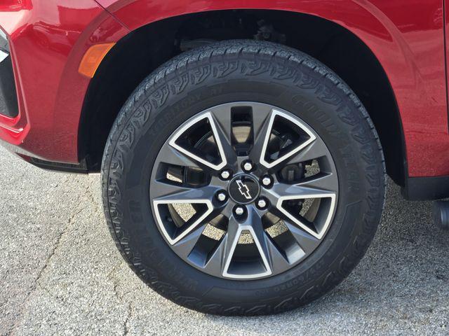 used 2024 Chevrolet Tahoe car, priced at $63,129