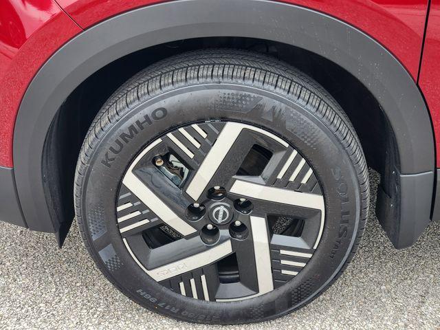 new 2025 Nissan Kicks car, priced at $25,440