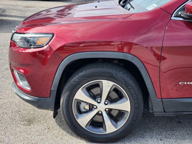 used 2019 Jeep Cherokee car, priced at $17,275