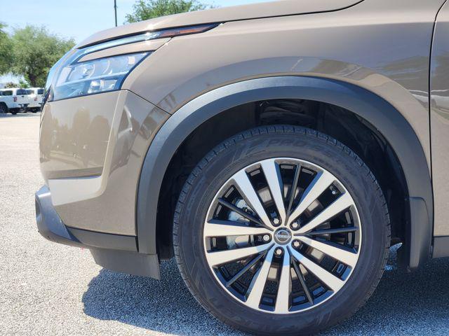 used 2023 Nissan Pathfinder car, priced at $32,736