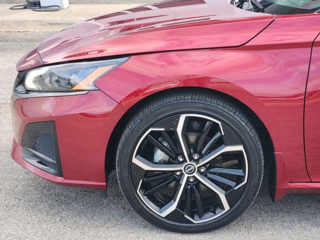 used 2023 Nissan Altima car