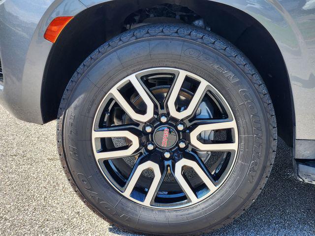 used 2022 GMC Yukon car, priced at $54,468