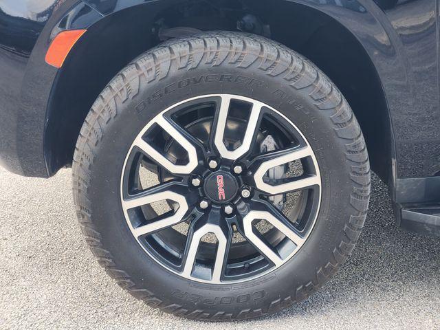 used 2022 GMC Yukon car, priced at $50,744