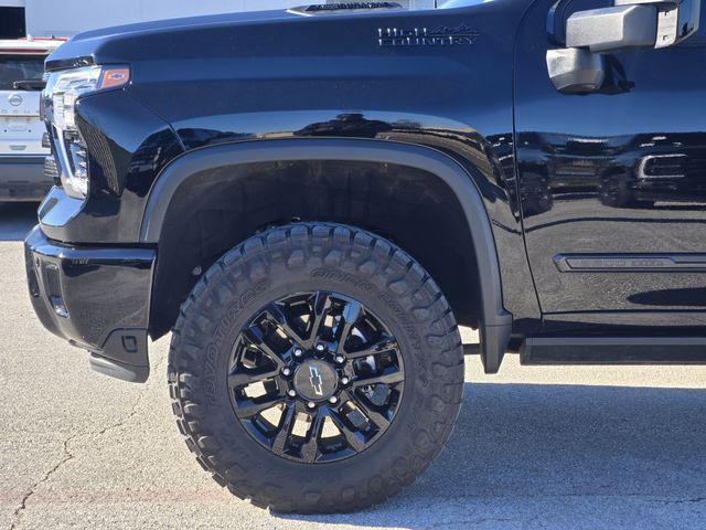 used 2025 Chevrolet Silverado 2500 car, priced at $73,814