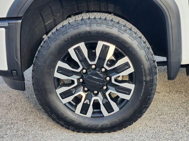 used 2025 GMC Sierra 2500 car, priced at $89,573