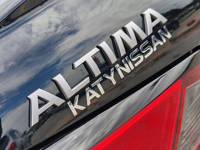 new 2025 Nissan Altima car, priced at $22,000