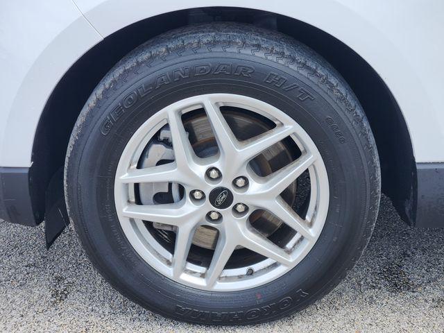 used 2024 Ford Edge car, priced at $18,986