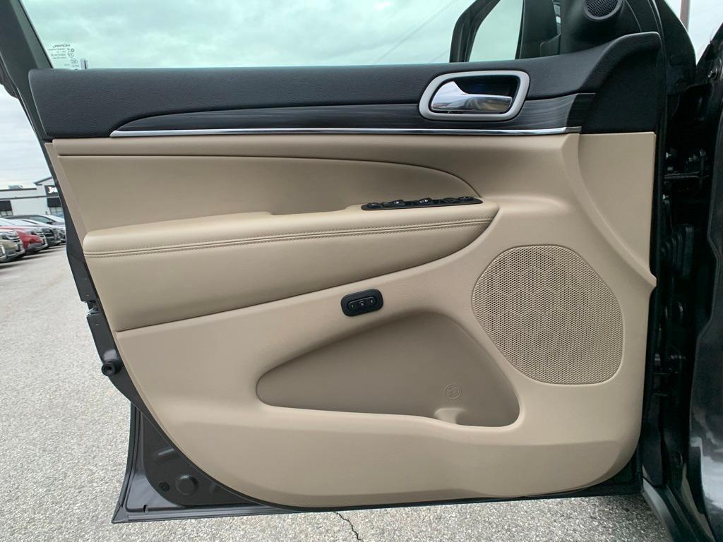 used 2020 Jeep Grand Cherokee car, priced at $18,280