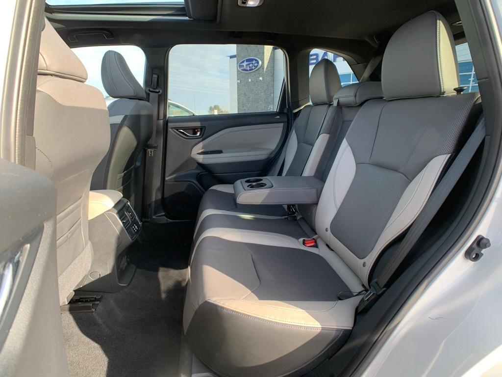 used 2025 Subaru Forester car, priced at $35,427