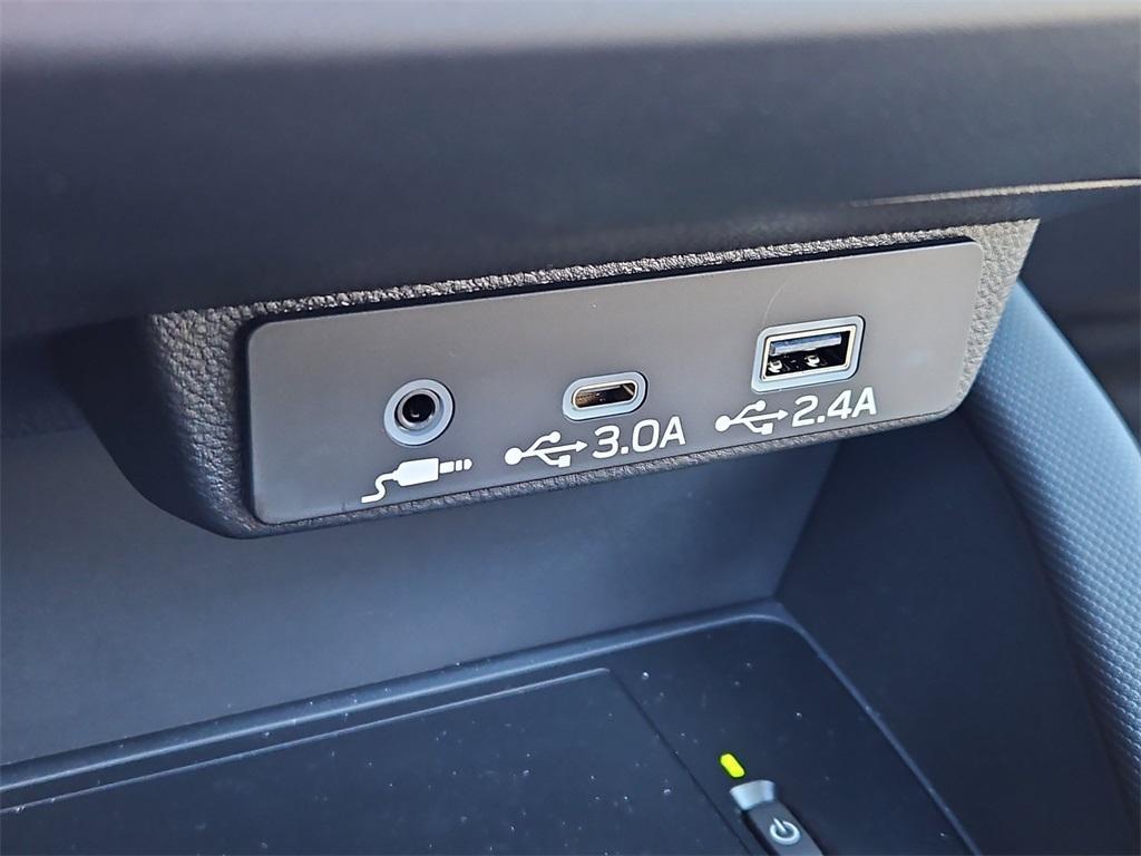 new 2025 Subaru Forester car, priced at $39,966