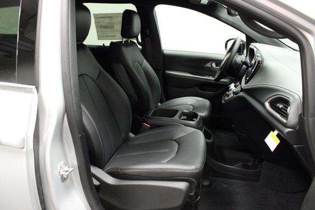 new 2026 Chrysler Pacifica car, priced at $51,500