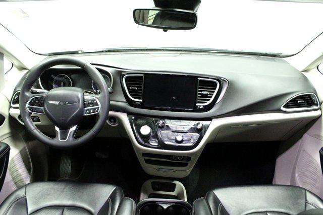 used 2024 Chrysler Pacifica car, priced at $26,375